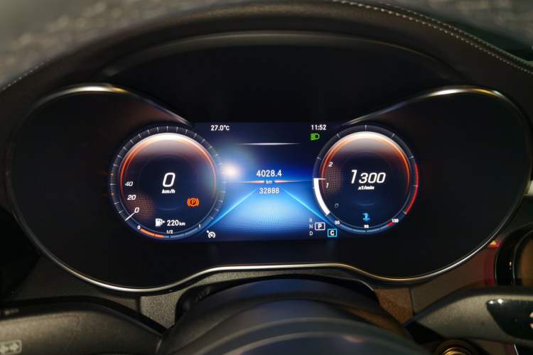 Used Mercedes-Benz C-Class 2021 C 200 L Fashion Edition Sport Version Instrument Cluster
