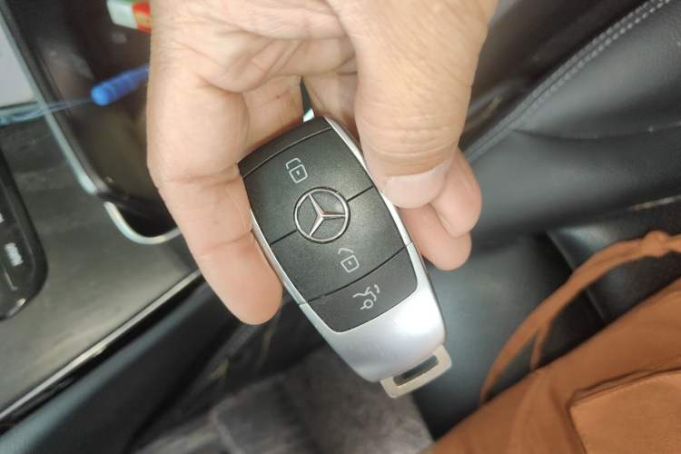 Used Mercedes-Benz C-Class 2021 C 260 L Sport Edition Interior 1