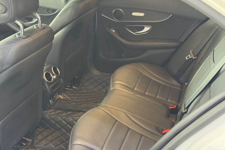 Used Mercedes-Benz C-Class 2021 C 200 L Fashion Edition Sport Version Interior 1