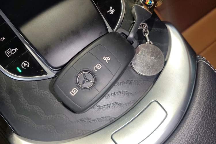 Used Mercedes-Benz C-Class 2021 C 260 Coupe Interior 1