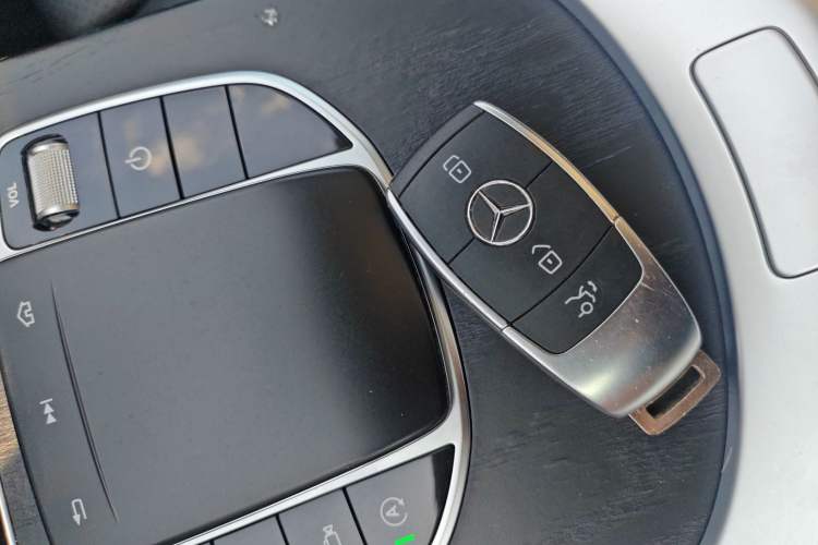 Used Mercedes-Benz C-Class 2021 C 260 L Sport Edition Interior 1
