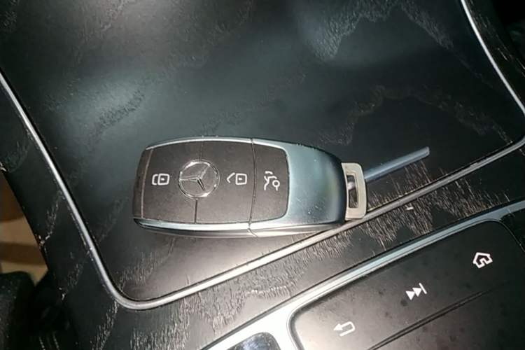 Used Mercedes-Benz C-Class 2021 C 260 L Sport Edition Interior 1