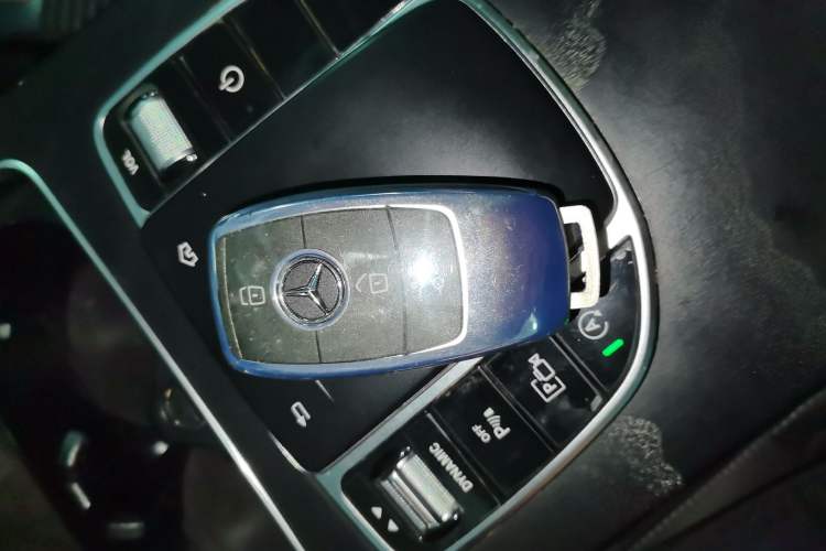 Used Mercedes-Benz C-Class 2021 C 260 L Sport Edition Star Collection Interior 1