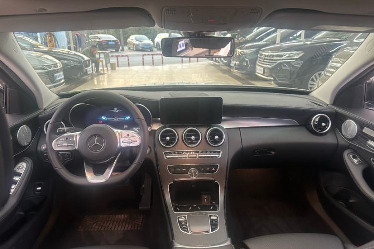 Used Mercedes-Benz C-Class 2021 C 260 L Sport Edition Star Collection Interior 1