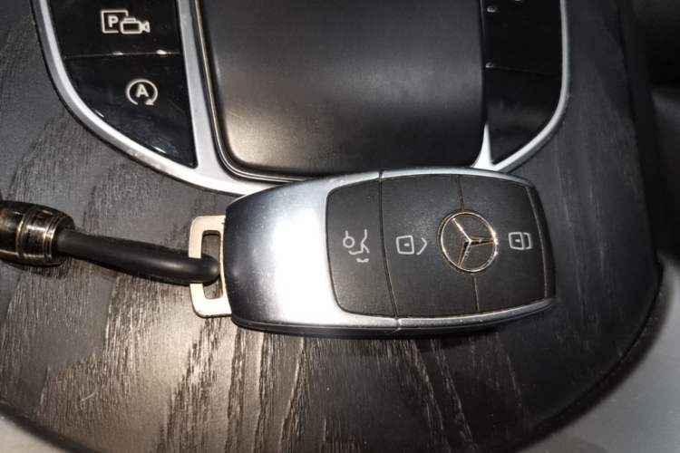 Used Mercedes-Benz C-Class 2021 C 260 L Sport Edition Interior 1