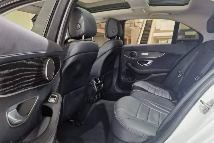 Used Mercedes-Benz C-Class 2021 C 260 L Sport Edition Interior 1