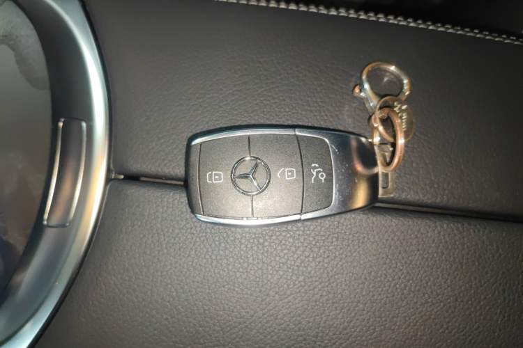 Used Mercedes-Benz C-Class 2021 C 260 Coupe Interior 1