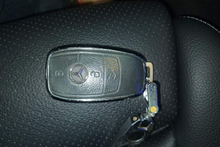 Used Mercedes-Benz C-Class 2021 C 260 L Sport Edition Interior 1