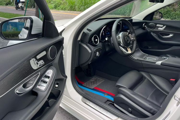 Used Mercedes-Benz C-Class 2021 C 260 L Sport Edition Interior 2