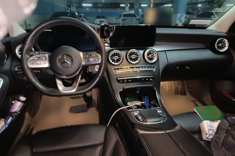 Used Mercedes-Benz C-Class 2021 C 260 L Interior 2