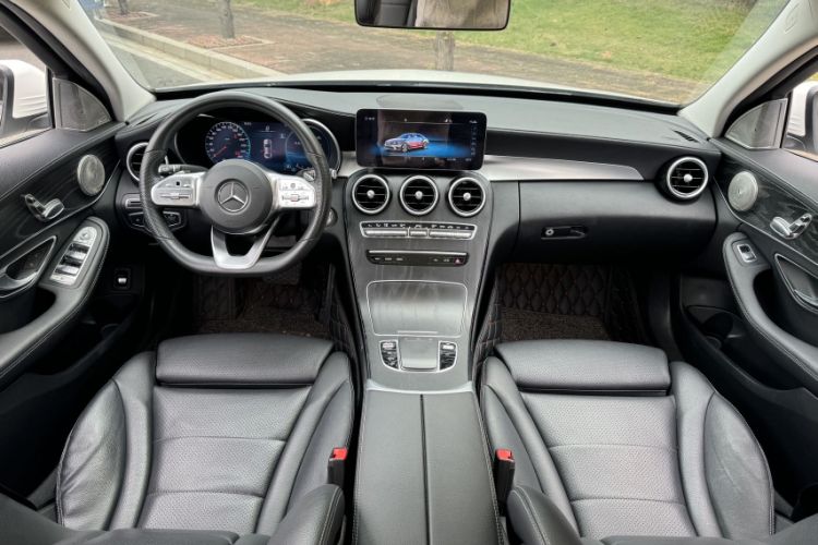 Used Mercedes-Benz C-Class 2021 C 200 L Fashion Edition Sport Version Interior 2