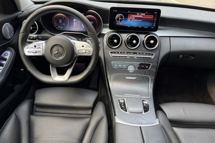 Used Mercedes-Benz C-Class 2021 C 260 L Sport Edition Star Collection Interior 3