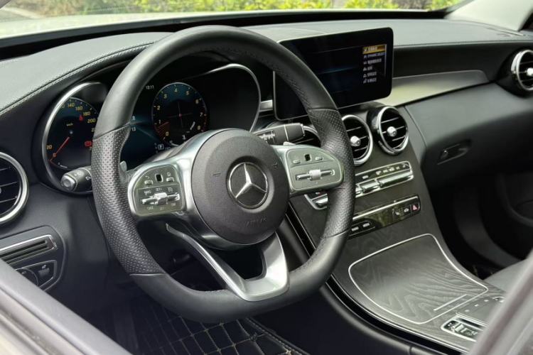 Used Mercedes-Benz C-Class 2021 C 200 L Fashion Edition Sport Version Interior 3