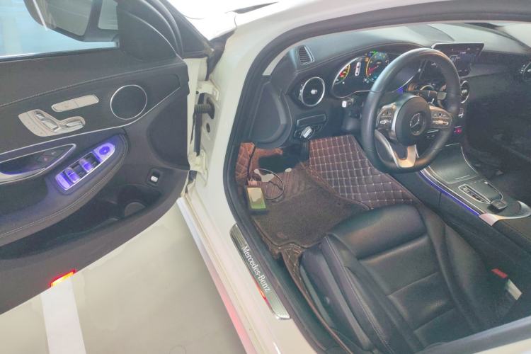 Used Mercedes-Benz C-Class 2021 C 260 L Sport Edition Interior 3