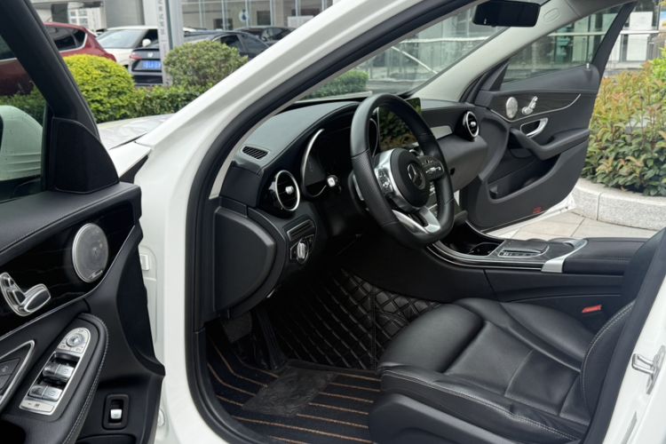 Used Mercedes-Benz C-Class 2021 C 200 L Fashion Edition Sport Version Interior 3