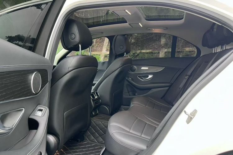 Used Mercedes-Benz C-Class 2021 C 260 L Sport Edition Interior 3