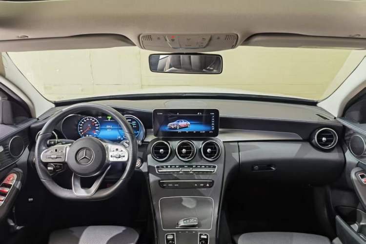 Used Mercedes-Benz C-Class 2021 C 260 L Sport Edition Interior 3