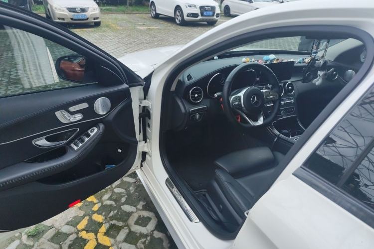 Used Mercedes-Benz C-Class 2021 C 260 L Sport Edition Star Collection Interior 3