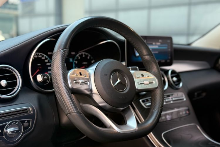 Used Mercedes-Benz C-Class 2021 C 200 L Fashion Edition Sport Version Interior 3