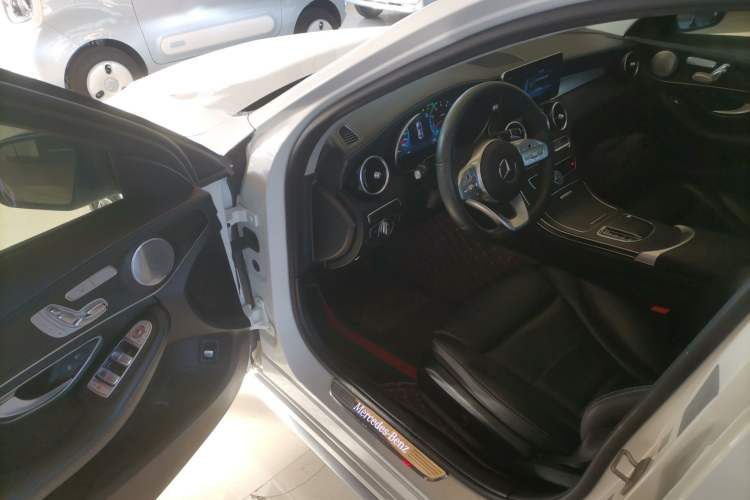 Used Mercedes-Benz C-Class 2021 C 260 L Sport Edition Star Collection Interior 3