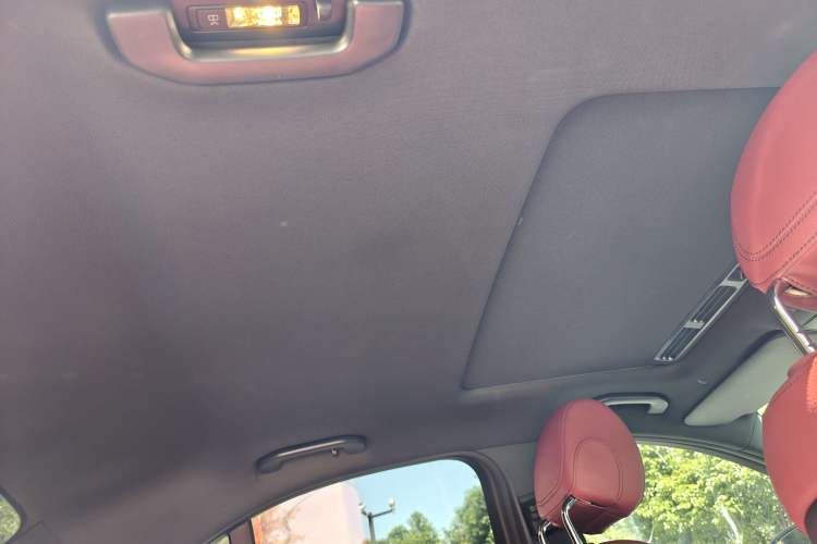 Used Mercedes-Benz C-Class 2021 C 260 Star Edition Interior 4