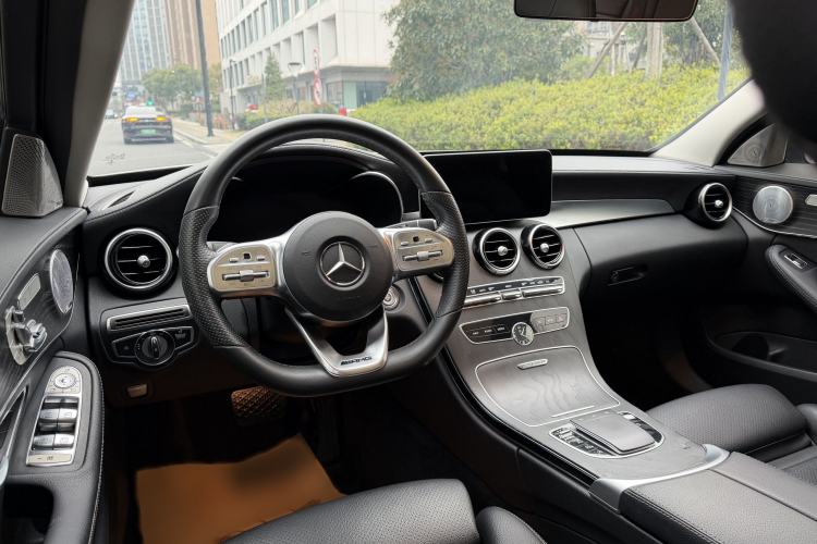 Used Mercedes-Benz C-Class 2021 C 260 L Sport Edition Star Collection Interior 4