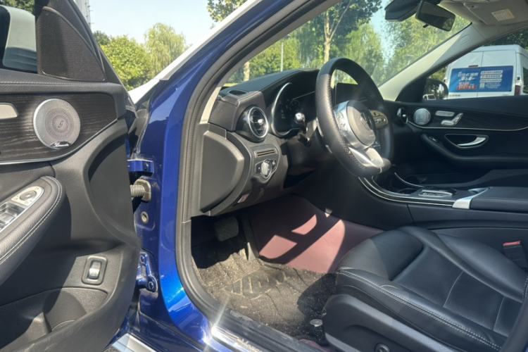 Used Mercedes-Benz C-Class 2021 C 260 L Sport Edition Star Collection Interior 5