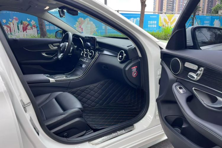 Used Mercedes-Benz C-Class 2021 C 260 L Sport Edition Interior 5