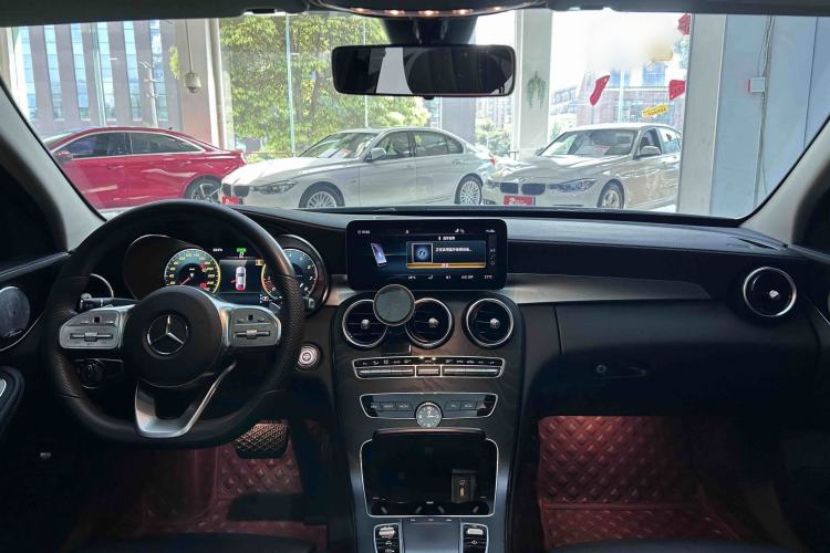 Used Mercedes-Benz C-Class 2021 C 260 L Sport Edition Star Collection Interior 5