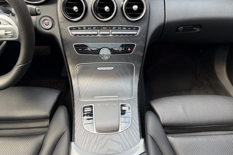 Used Mercedes-Benz C-Class 2021 C 260 L Sport Edition Star Collection Interior 6