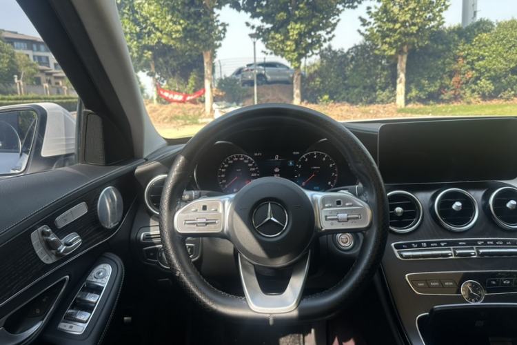 Used Mercedes-Benz C-Class 2021 C 260 L Sport Edition Star Collection Interior 6