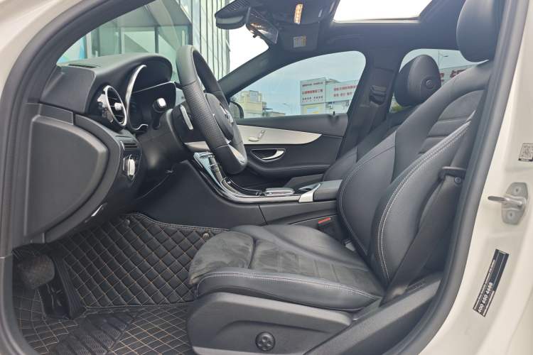 Used Mercedes-Benz C-Class 2021 C 260 Star Edition Interior 6