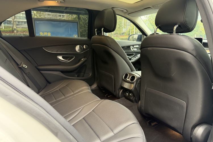 Used Mercedes-Benz C-Class 2021 C 260 L Sport Edition Star Collection Interior 8
