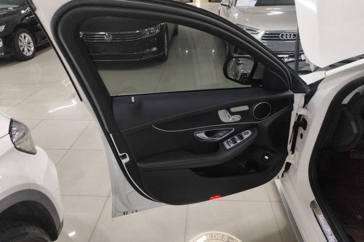 Used Mercedes-Benz C-Class 2021 C 260 L Sport Edition Left Front Door Interior