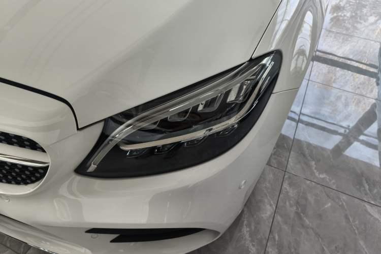 Used Mercedes-Benz C-Class 2021 C 200 L Fashion Edition Sport Version Left Front Headlight