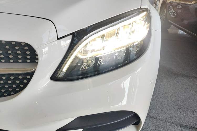 Used Mercedes-Benz C-Class 2021 C 200 L Fashion Edition Sport Version Left Front Headlight