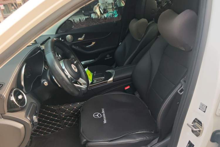 Used Mercedes-Benz C-Class 2021 C 200 L Fashion Edition Sport Version Left Front Seat
