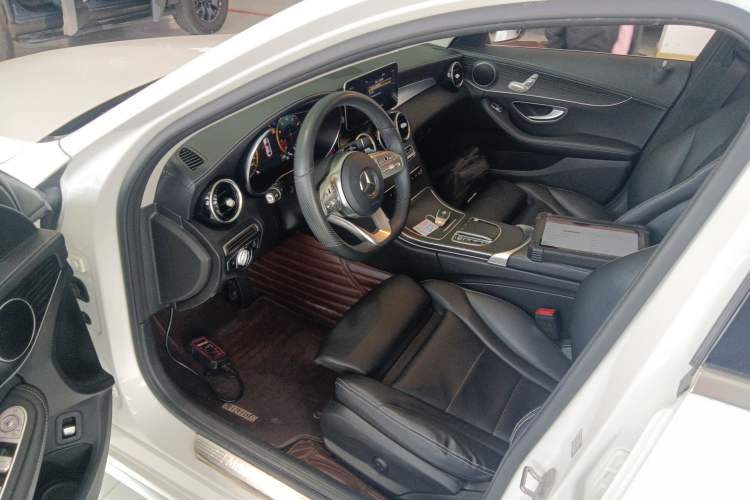 Used Mercedes-Benz C-Class 2021 C 200 L Fashion Edition Sport Version Left Front Seat