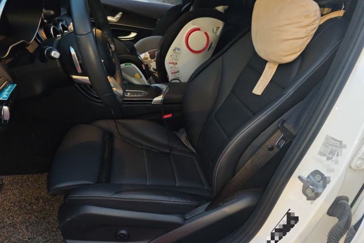 Used Mercedes-Benz C-Class 2021 C 200 L Fashion Model Left Front Seat