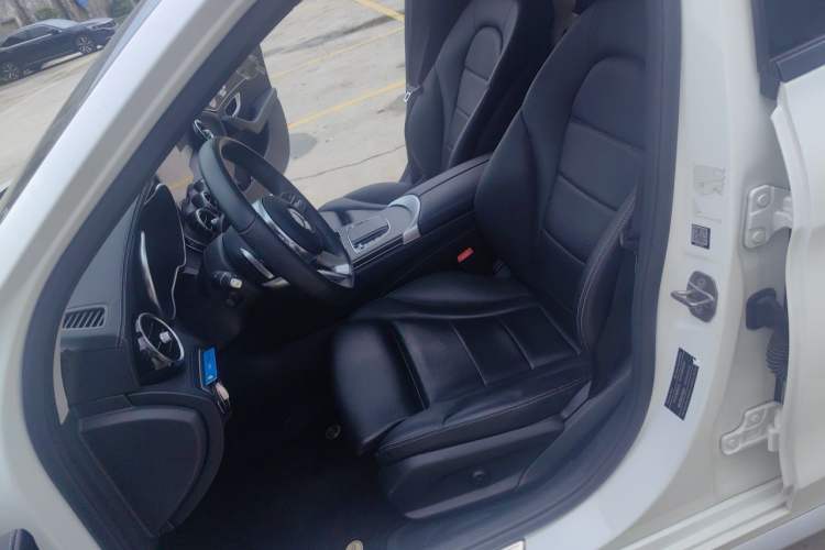 Used Mercedes-Benz C-Class 2021 C 260 L Sport Edition Star Collection Left Front Seat