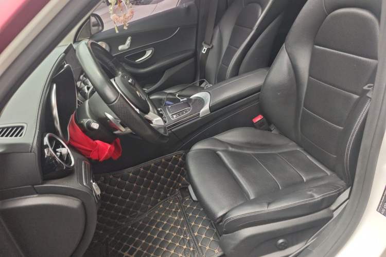 Used Mercedes-Benz C-Class 2021 C 200 L Fashion Edition Sport Version Left Front Seat