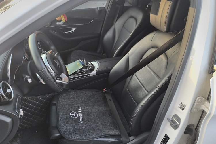 Used Mercedes-Benz C-Class 2021 C 200 L Fashion Edition Sport Version Left Front Seat