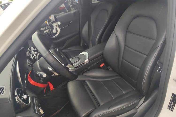 Used Mercedes-Benz C-Class 2021 C 260 L Sport Edition Star Collection Left Front Seat