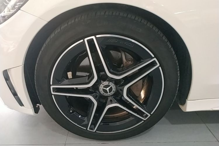Used Mercedes-Benz C-Class 2021 C 260 Coupe Left Front Wheel Hub