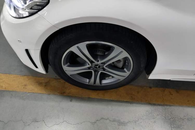 Used Mercedes-Benz C-Class 2021 C 260 L Sport Edition Left Front Wheel Hub