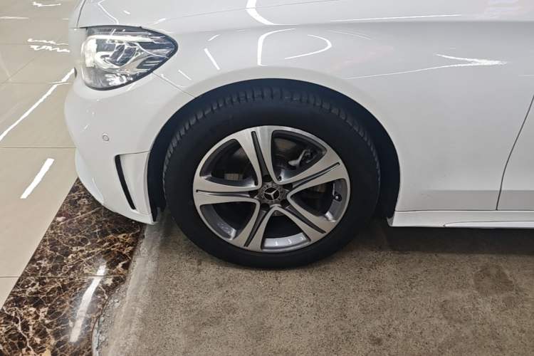 Used Mercedes-Benz C-Class 2021 C 260 L Sport Edition Left Front Wheel Hub