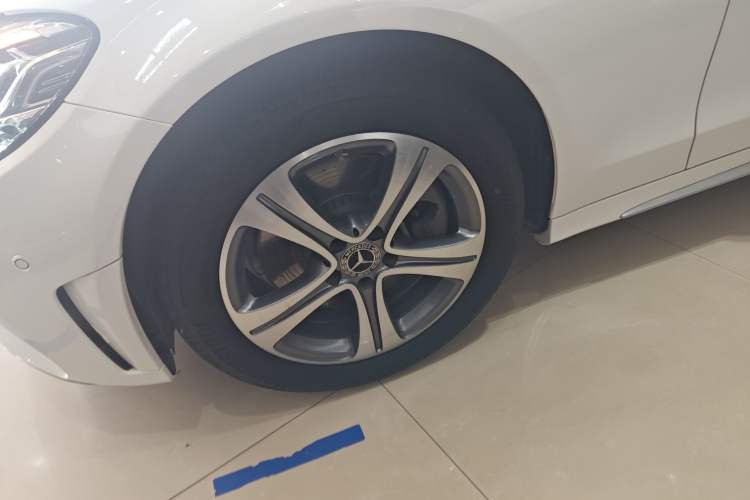 Used Mercedes-Benz C-Class 2021 C 260 L Sport Edition Left Front Wheel Hub