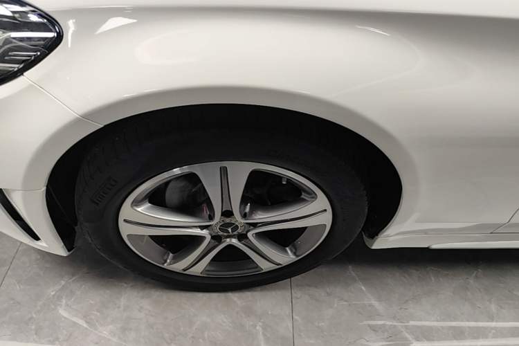 Used Mercedes-Benz C-Class 2021 C 260 L Sport Edition Left Front Wheel Hub