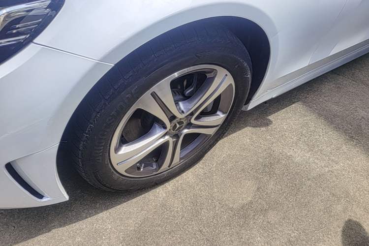 Used Mercedes-Benz C-Class 2021 C 260 L Sport Edition Left Front Wheel Hub