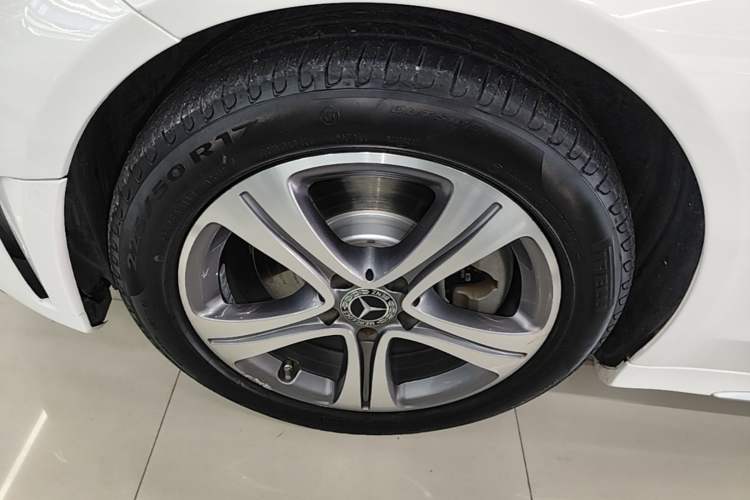 Used Mercedes-Benz C-Class 2021 C 260 L Sport Edition Left Front Wheel Hub